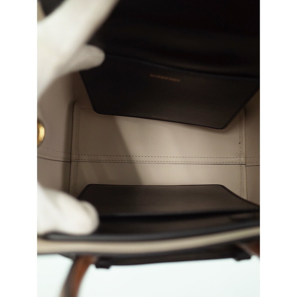 Burberry Check Handbag - Picture 3 of 9